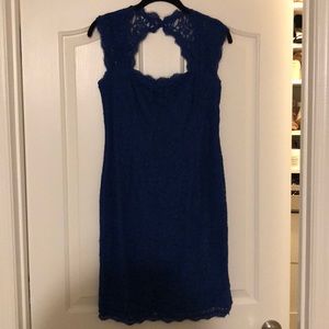 Adrianna Papell lace cocktail dress size 8
